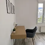 Apartment Cozy 66 M2