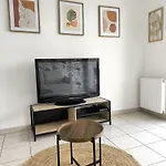Cozy 66 M2 Apartamento